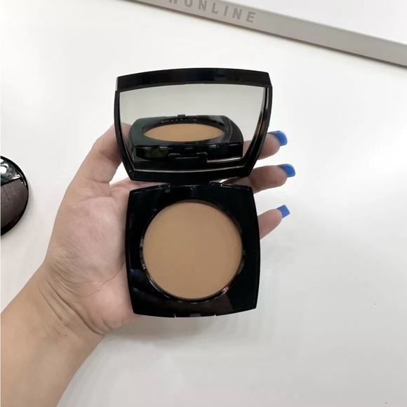 Chanel Healthy BD91 Glow Sheer Powder - Picture 1 of 4